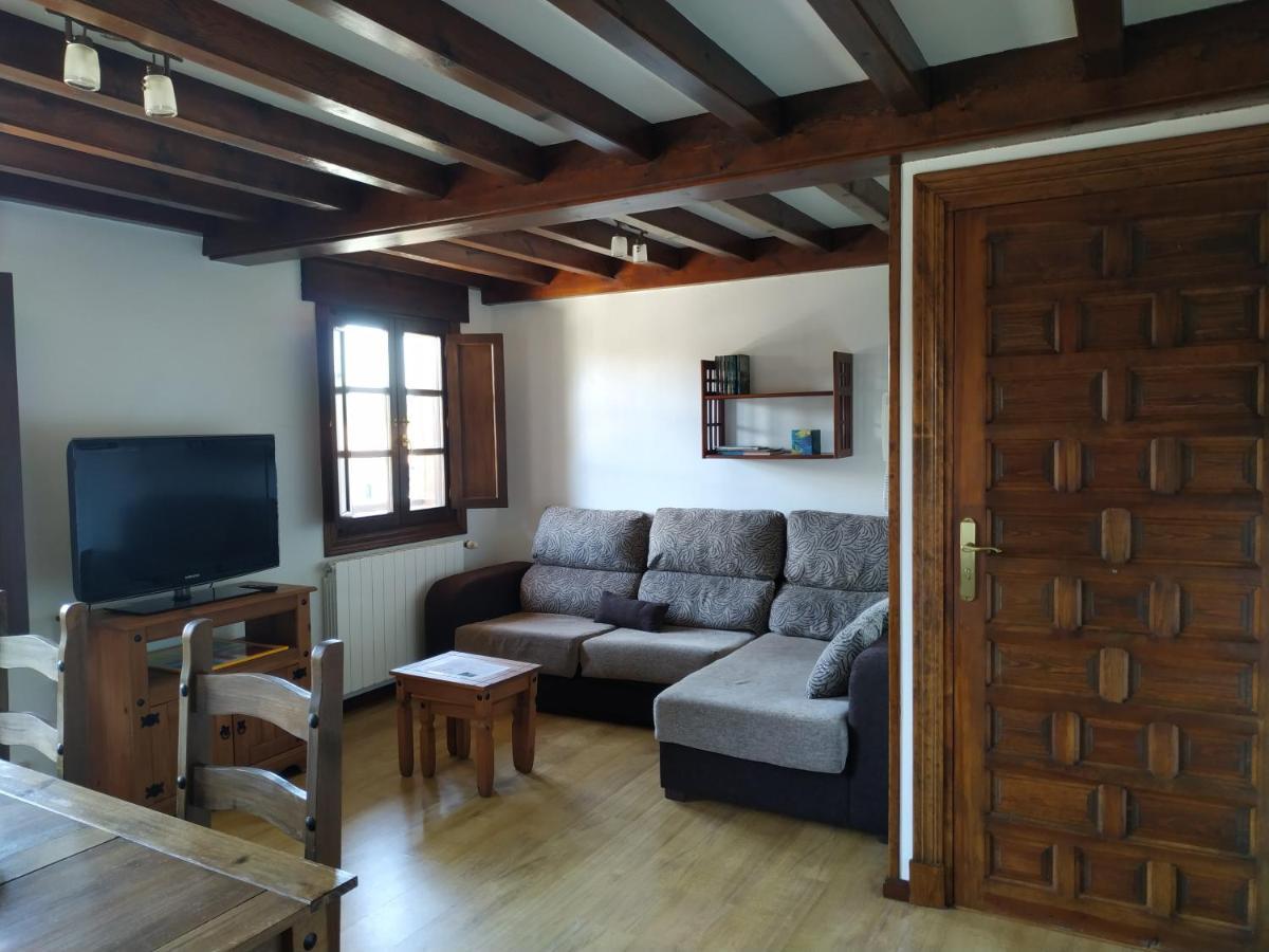 Apartamentos Llave De Santillana Santillana del Mar Eksteriør billede