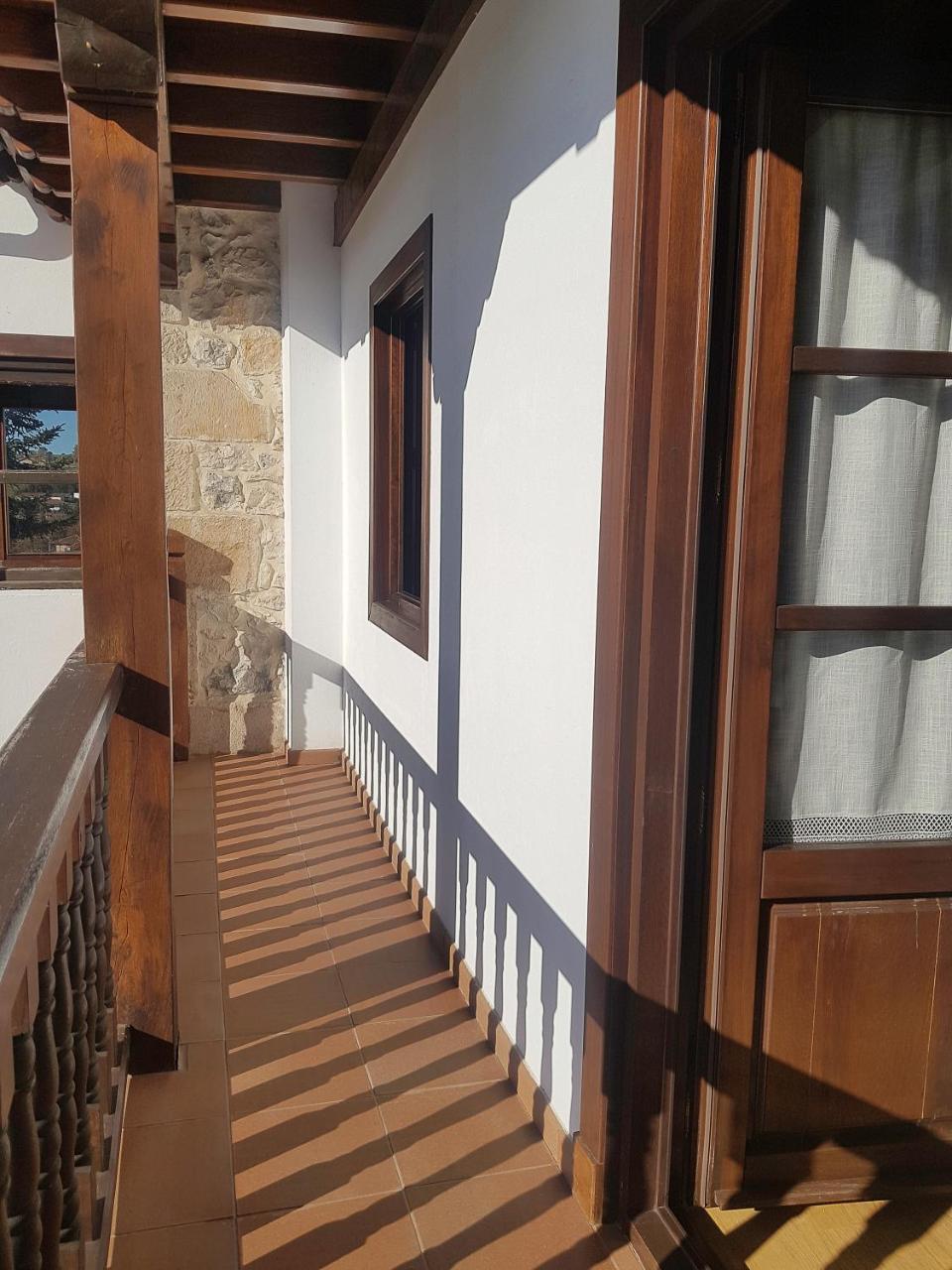 Apartamentos Llave De Santillana Santillana del Mar Eksteriør billede